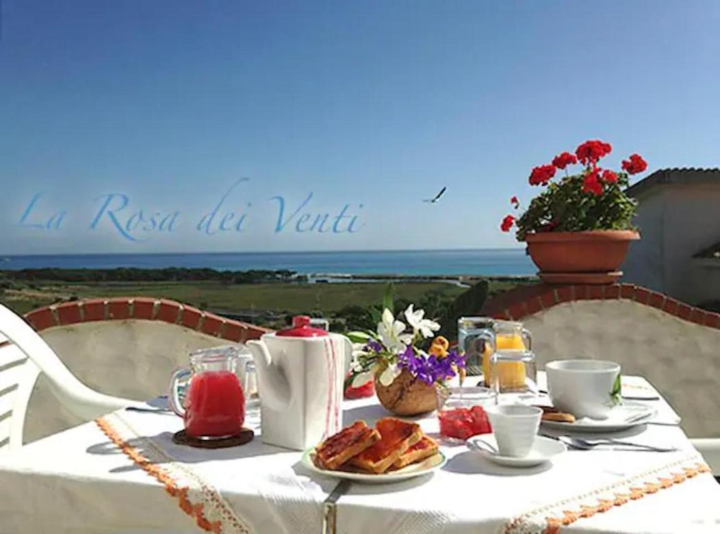 La Rosa Dei Venti Bed & Breakfast ลากาเลตตา ภายนอก รูปภาพ